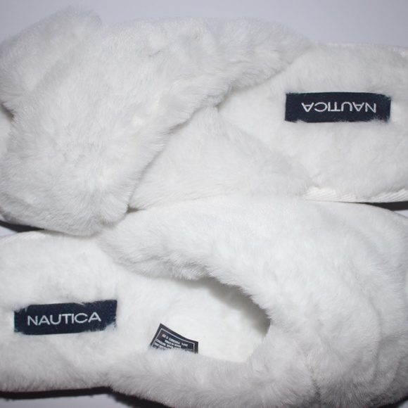 Nautica Aren Faux Fur Slippers (WHITE) - Picture 2 of 5
